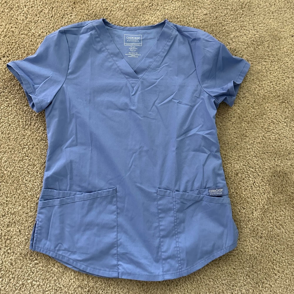Cherokee Scrub Top